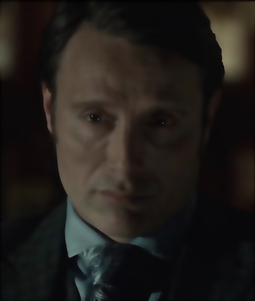 @sunnylecter pointed out to me that Will goes from wearing glasses to not wearing them at all. So he goes like: