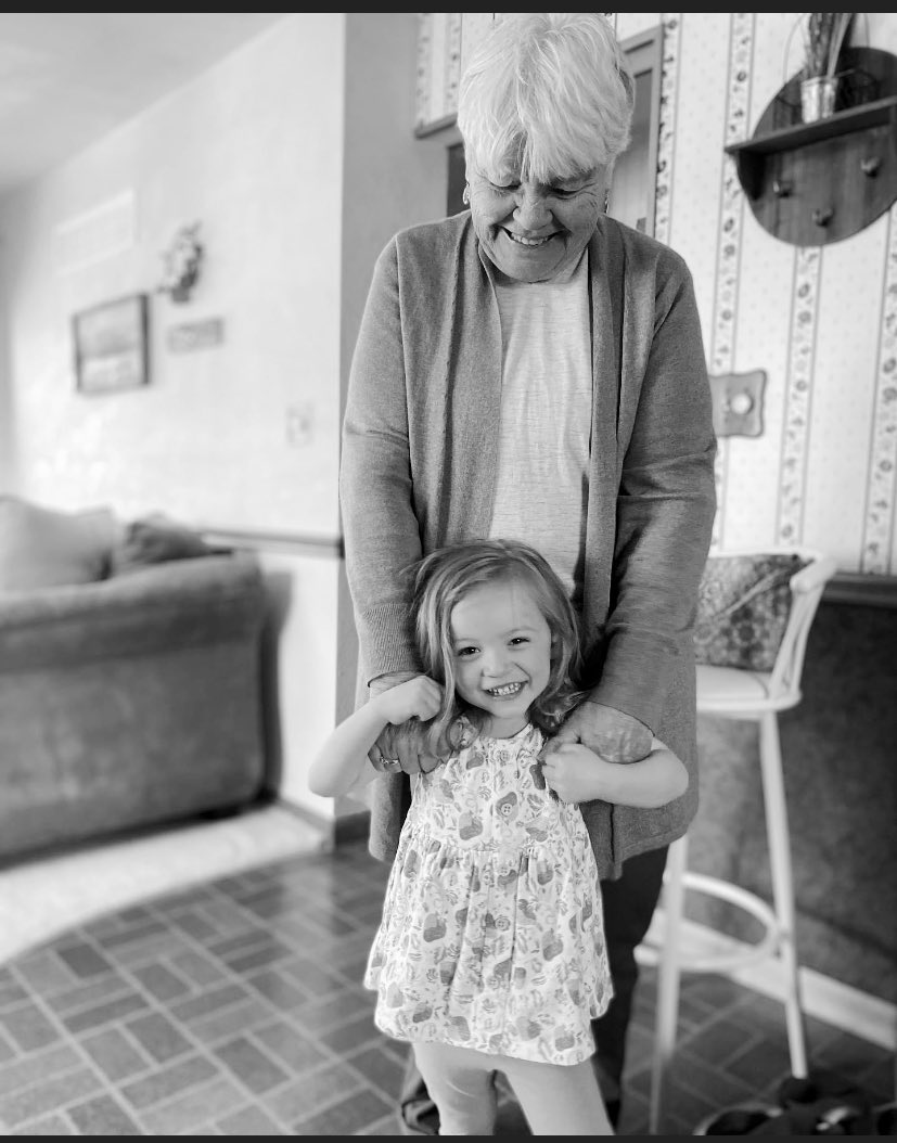 sethquit's tweet photo. 4th Generation Love! https://t.co/kr7eMPaW1O