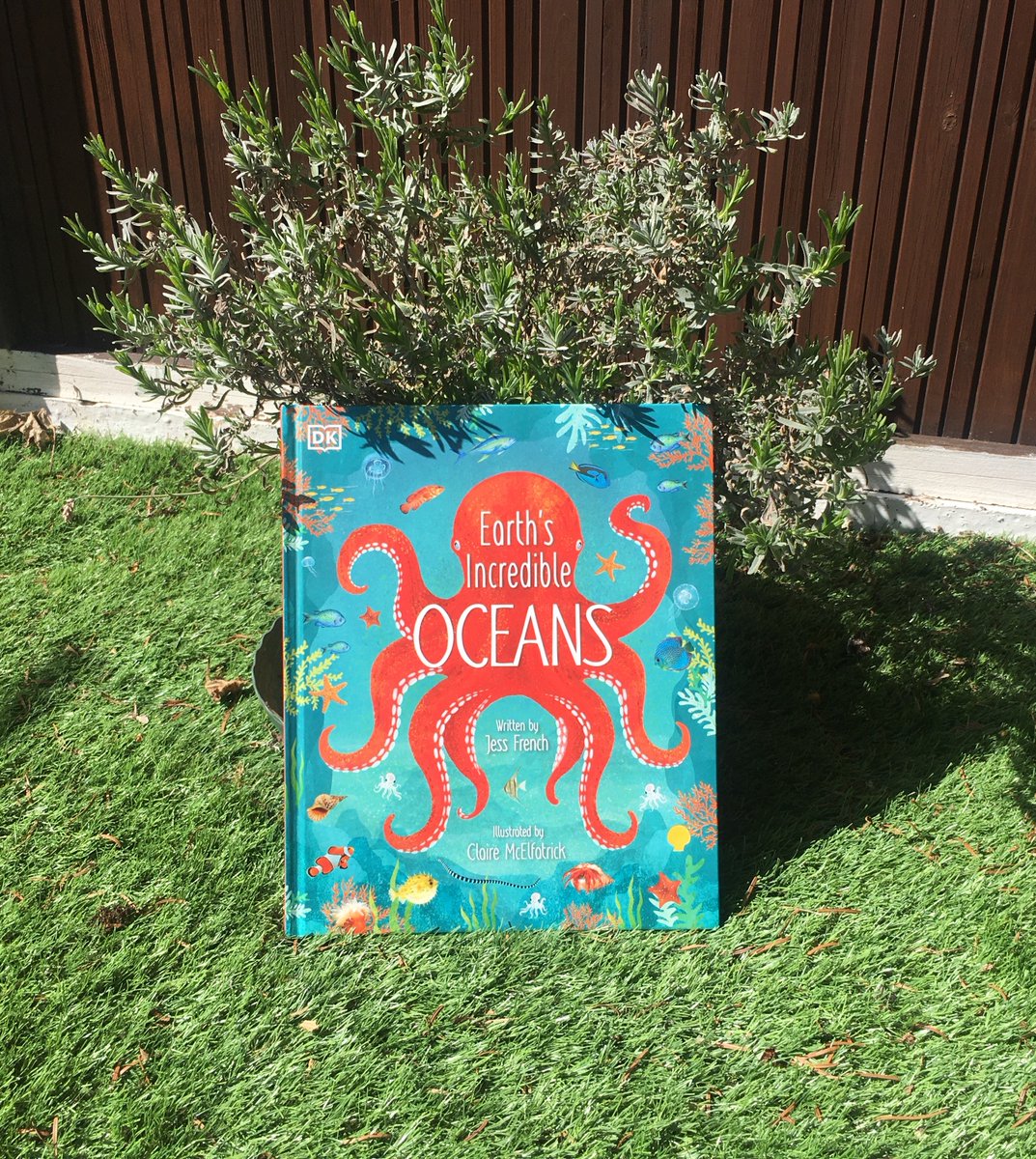 Earth’s Incredible Oceans by  @Zoologist_Jess with beautiful illustrations from  @CMcElfatrick includes fun and unusual facts for curious 7-9 year-olds about amazing sea creatures, underwater habitats, and how we can bring about environmental change. Out now with  @dkbooks!