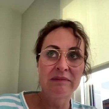 Kaemis02's tweet photo. #MasterChef

Ofelia: Aparece
España: https://t.co/u6yK5NrnDg