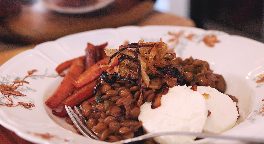 Cooking with Bridget is a home cooking show, focused on quick and easy recipes for a busy lifestyle! Watch season 2, only on Fibe TV, channel 1, and Fibe TV app: tv1.bell.ca/fibetv1/shows/…