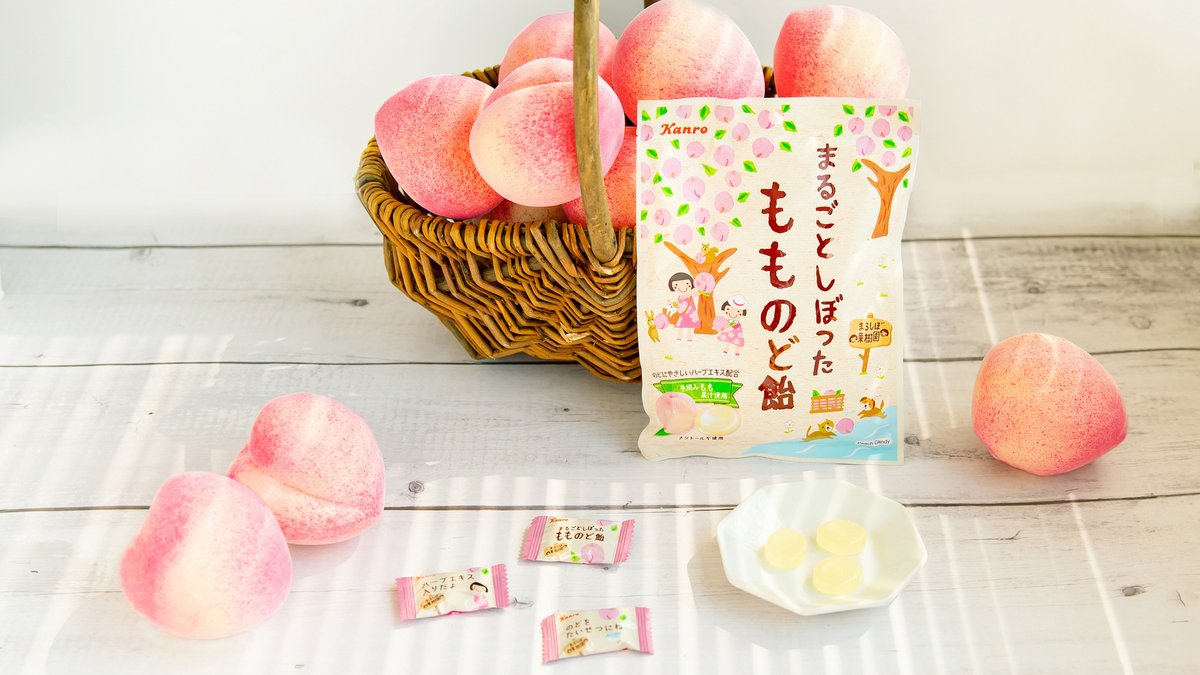 カンロpr 公式 Na Twitteru 手摘みもも果汁を使った まるごとしぼったもものど飴 が 新発売 さわやかな甘さ広がるジューシーな味わい のどに優しいハーブエキス配合 メントール不使用でスースーしません かわいいイラストや心温まるメッセージがデザイン