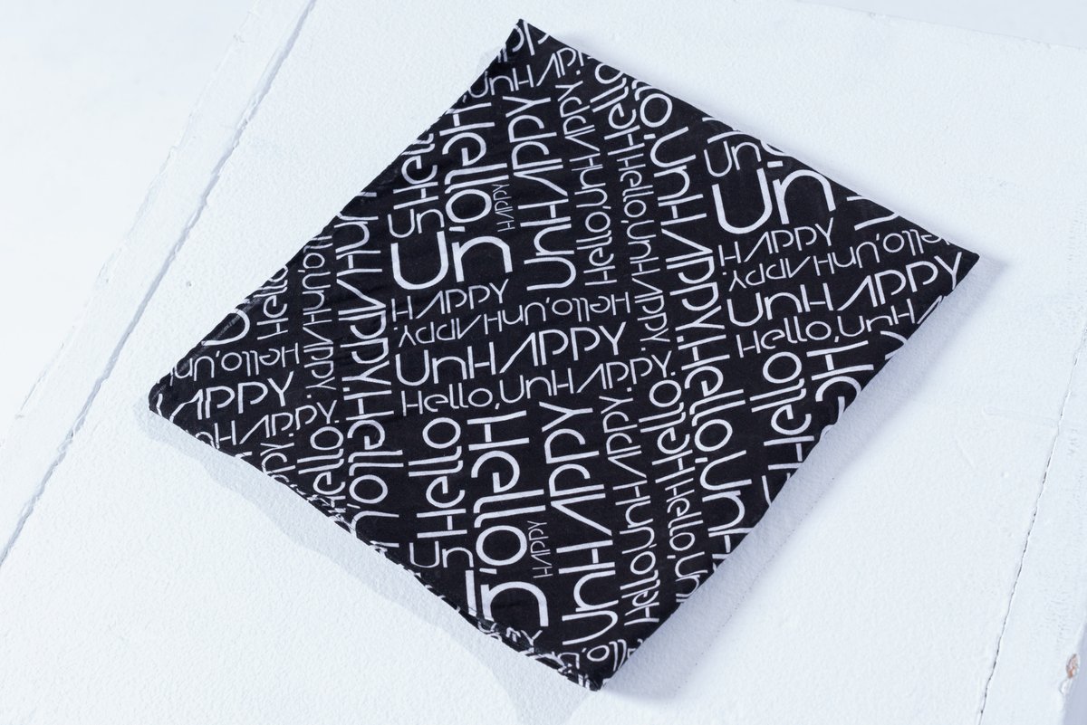 unknown” GOODS PHOTO】 □Hello, UnHAPPYウィンドブレーカー □Hello