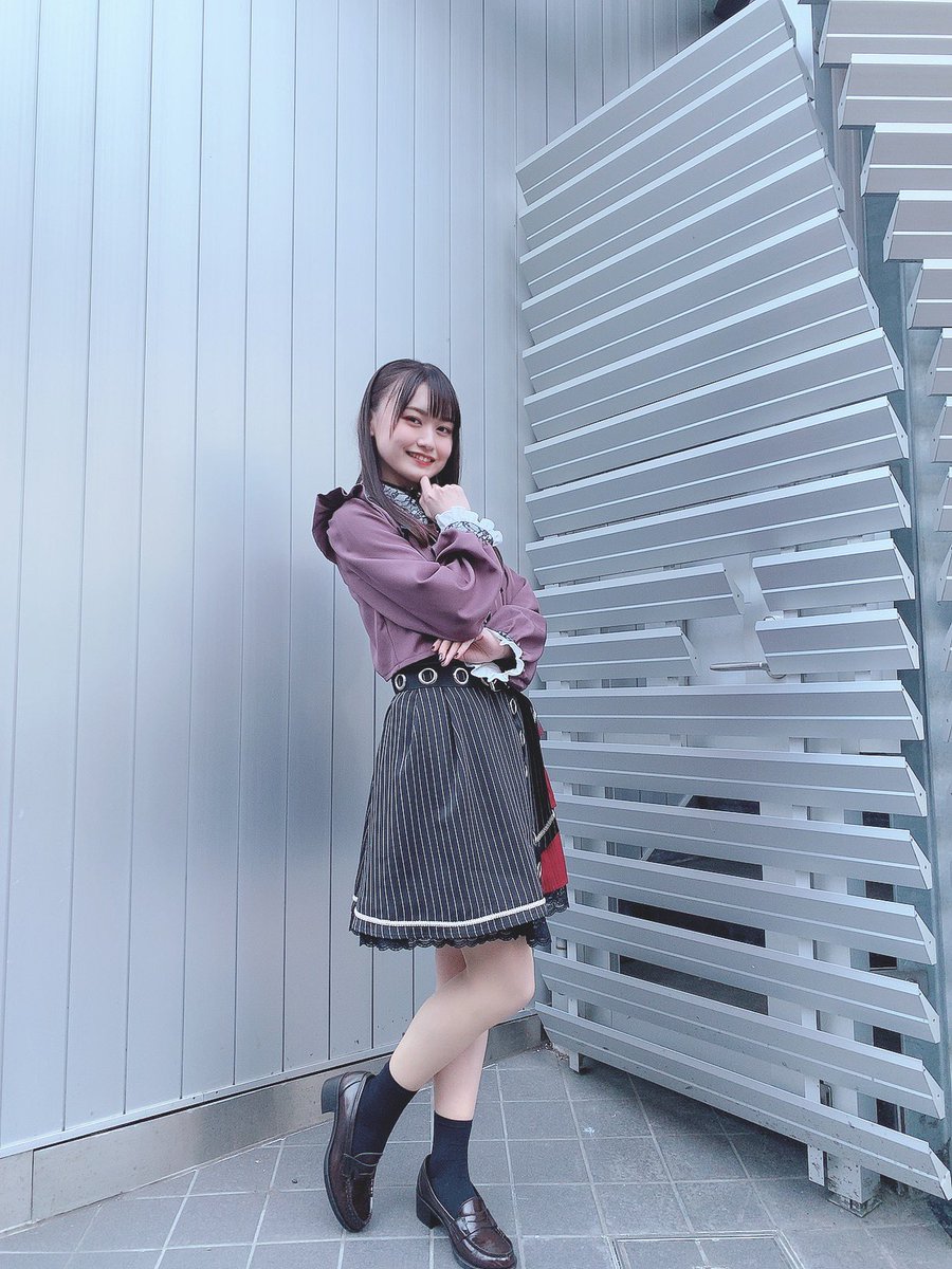 Cue 街角スナップ 立花日菜さん 職業 声優 所属 Airblue Moon 紫やボルド 公式 Cue キュー さんのtwitterで話題の画像
