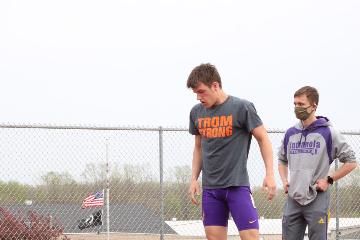 Erickson4Carter's tweet photo. All for a reason🧡 @Brooks82225215 #TROMSTRONG https://t.co/VqflUPp5ug