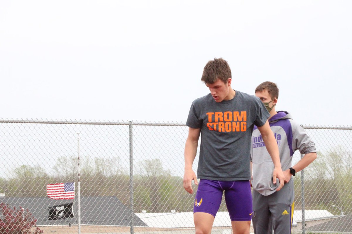 Erickson4Carter's tweet photo. All for a reason🧡 @Brooks82225215 #TROMSTRONG https://t.co/VqflUPp5ug