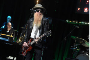 Eric Church, Brad Paisley, Lucinda Williams and Travis Tritt are all confirmed performers at an upcoming tribute concert and TV taping to honor Billy Gibbons, who is best known as the lead singer and guitarist of rock group ZZ Top.

Called A... More:

https://t.co/wa8XUf6a0v https://t.co/NVYqbFMV71