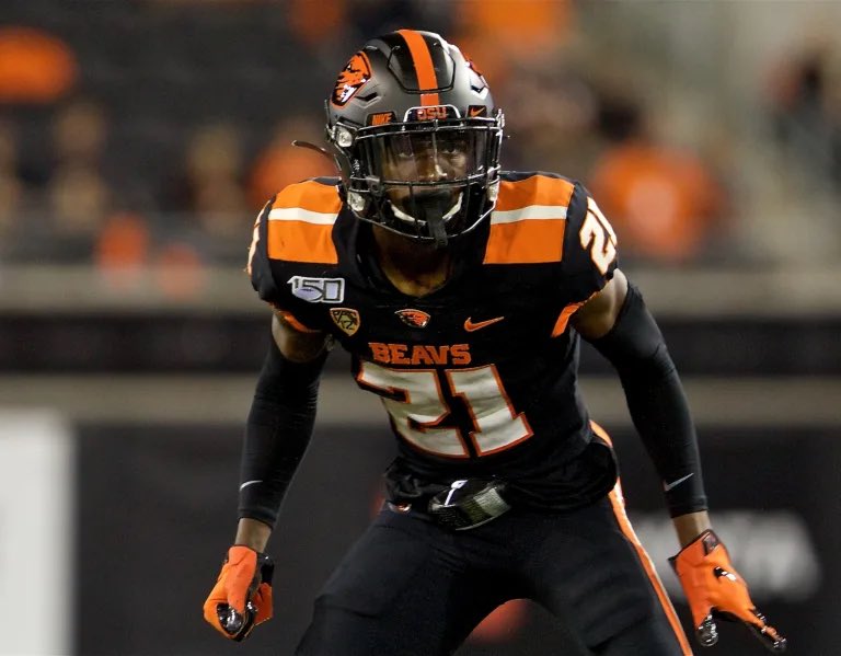 samm12_13's tweet image. After an amazing conversation with @CoachAdamsOSU I am honored to have received an offer from Oregon State University! Thank you coach very much!