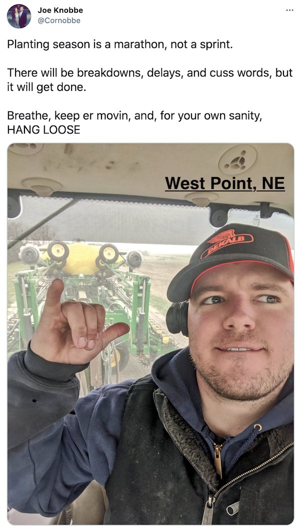 FarmTank's tweet photo. FarmTank Tweet of the Day!

Congrats to @JeffBullerman @Cornobbe @BirnamPork and @Chris_Narayanan for being featured in @KevinVanTrump report! 

#FarmTank #FarmTankFriday #VTR #Corn #Agriculture #Soybean #AgTwitter #wheat #plant21 @JVTknows https://t.co/kUlEqPTf7z