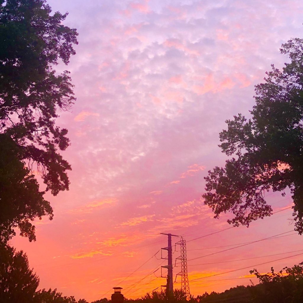 jaebeom + pictures i took of the sky  @JAYBDEF___  #jayb  #jaebeom  #임재범