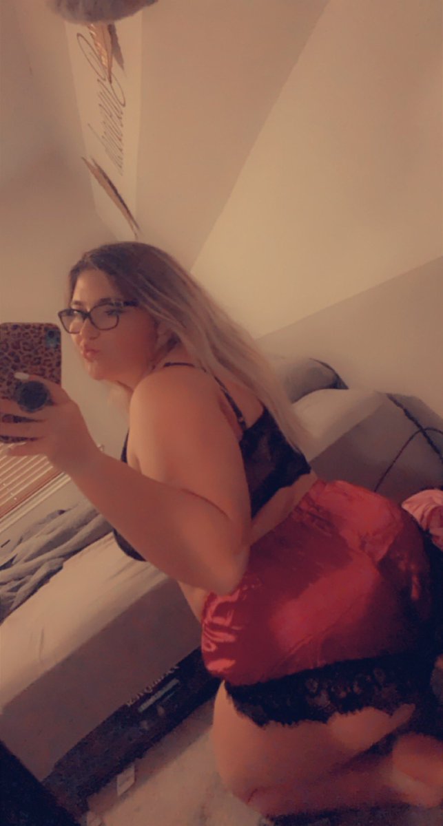 vannah__jordan's tweet photo. Trust me baby you’re gonna miss me when I’m gone :) I won’t come back to you when you want me after I already moved on. I’m gonna get in shape &amp; be happy 😝💗 https://t.co/jLaSmUdT94