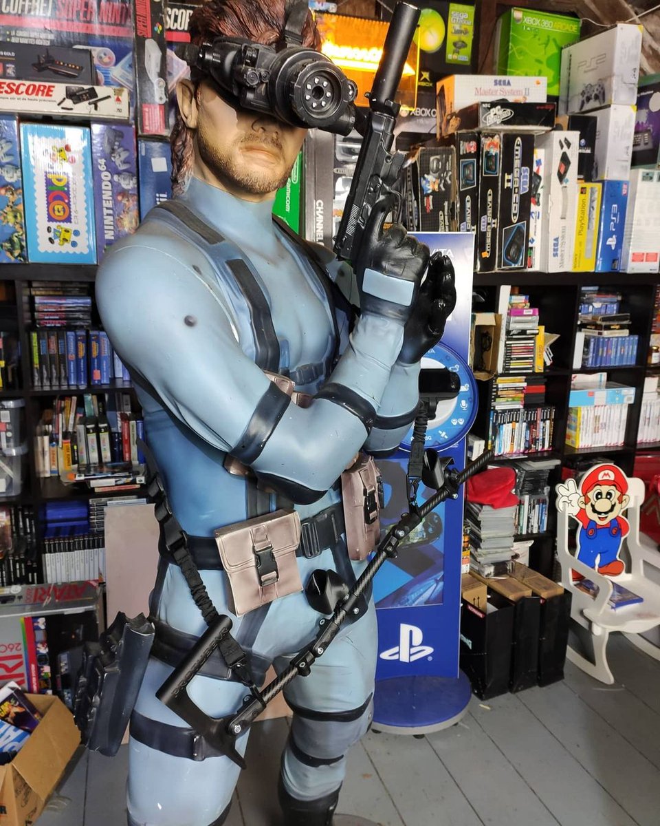 ProTubeVR's tweet photo. Be demanding on your hardware, Snake does. 

Photo credit: @NemcoShow 

#VR #RealiteVirtuelle #VRgaming #VRgun #VRgunstock #VRfps #MetalGearSolid https://t.co/v7pfXJEAcE