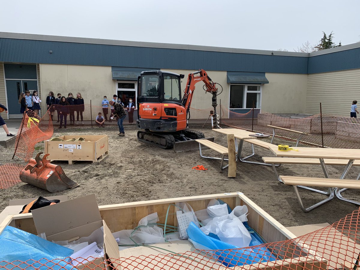 Pebble Hill Traditional Elementary (@hill_pebble) on Twitter photo Installation Day 1- we are so excited about our new Outdoor Learning Space!
<a href="/deltasd37/">DeltaSchoolDistrict</a> Installation Day 1- we are so excited about our new Outdoor Learning Space!
<a href="/deltasd37/">DeltaSchoolDistrict</a>