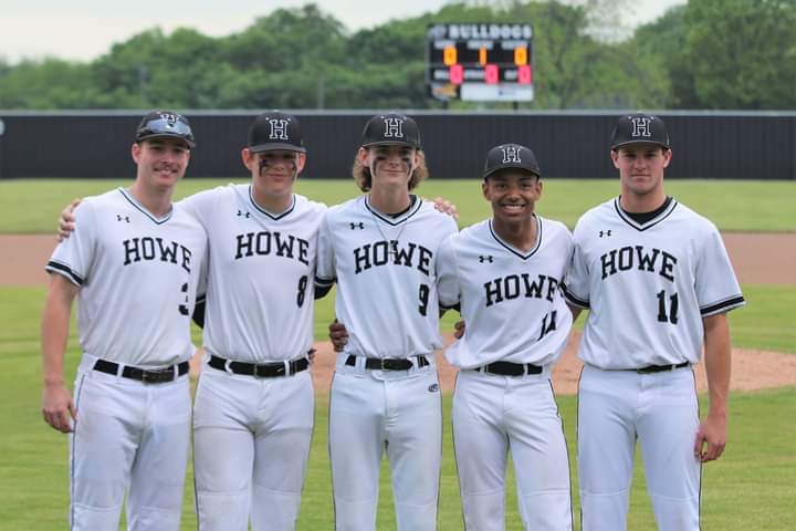 BaseballHowe's tweet image. Picked up 2 wins tonight to send the Seniors out on a 3 game winning streak. Proud of these guys! Seniors - thank you for everything you gave to this program. You are class acts all the way and a joy to coach.