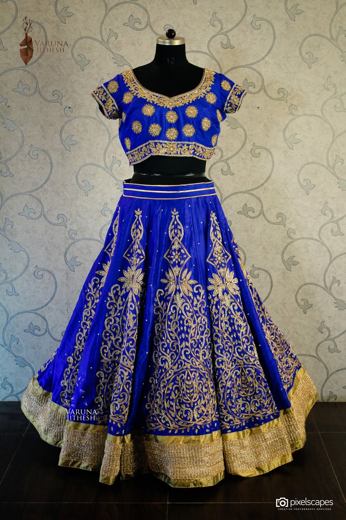 VarunaJithesh's tweet image. Royal Blue lehenga by Varuna Jithesh 
#varunajithesh #weddinglehenga #lehenga #hyderabadlehenga #hyderabadwedding