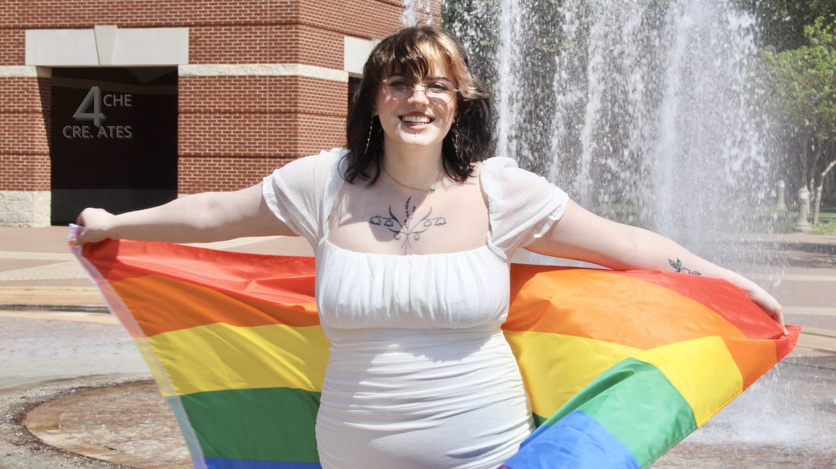 4cheCreates's tweet image. Senior Pride ~ feat. Sarah &amp;amp; Indigo🥳✨