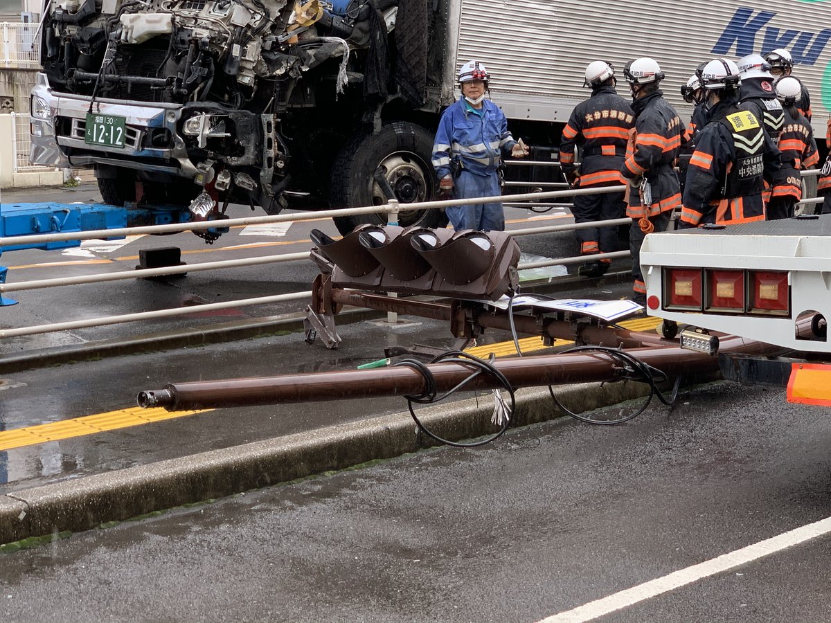 T 新川の交差点で事故 新川 ドンキホーテ 大分市 大分県 事故 T 新川の交差点で事故 新川 ドンキホーテ 大分市 大分県 事故