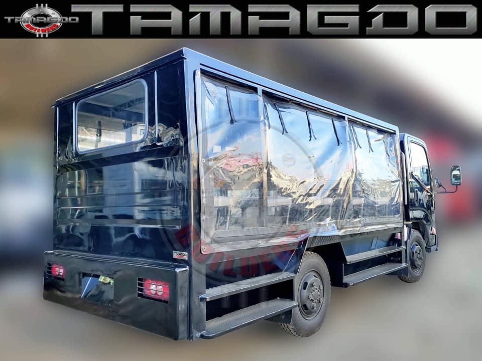tamagdo's tweet photo. Safari Style truck built by Tamagdo Builders, #trucker,#trucking,#truckbodybuilders,#tamagdobuilders https://t.co/kyLumpeVw3