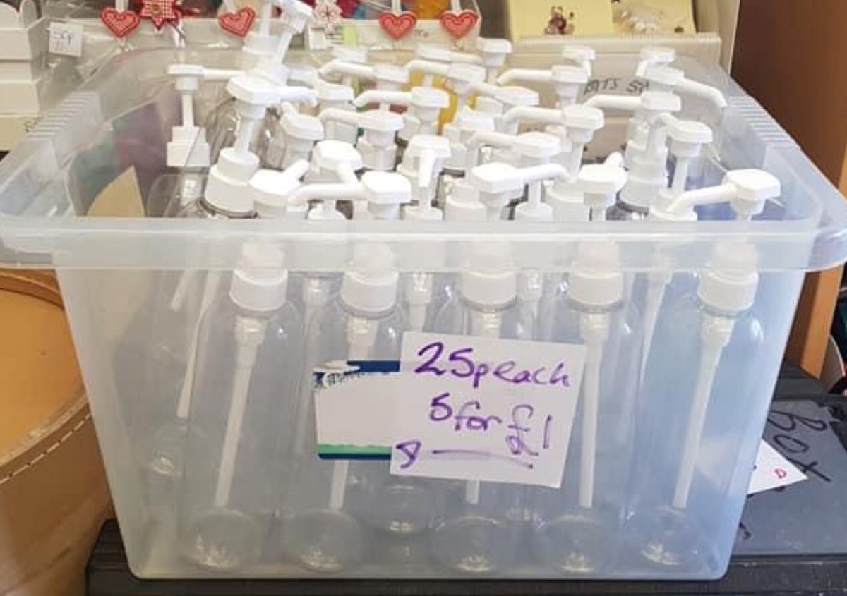 👀There’s a range of plastic bottles in store - some with lids, some without 

All have been kindly donated by a local company &amp; saved from landfill - there’s about 10 pallets &amp; also a range of smaller ones that’ll be in store once we’ve more space on the shelves!

#Southampton