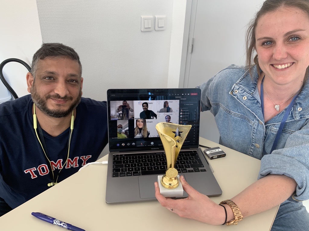 #Emotion #MBADMB Apres les compétitions finales de #Lyon #Montpellier #Bordeaux et #Paris FullTime 1, hier c'était le tour des FT2 avec  @VistoryCo  pour la marque <a href="/MainChain_/">MainChain</a>  . Merci a <a href="/Lauraline_Manig/">Lauraline Maniglier</a>  #FabricationAdditive #3Dprinting #Blockchain #BtoB #EconomieCirulaire Bravo