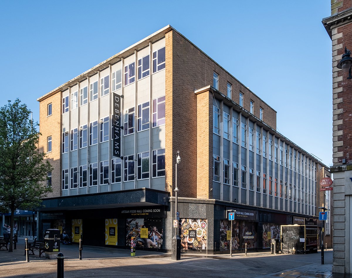 A slight tangent but of topical interest, the recently deceased Debenhams department store (1960 by Healing & Overbury). This is thankfully about to find a new lease of life as an artisan food hall, unlike many similar examples  @c20society are currently campaigning to save.