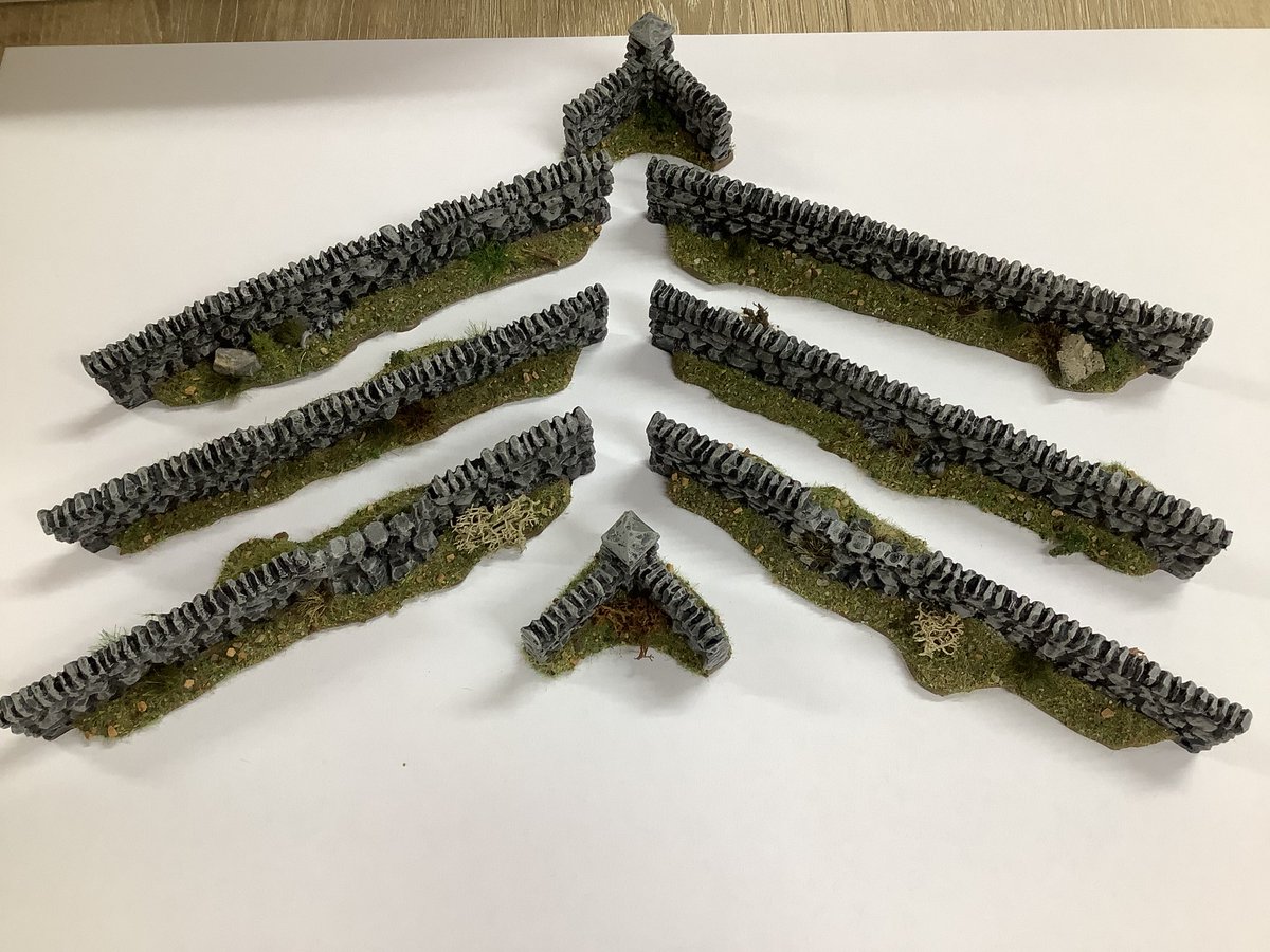 Oldwargamer's tweet photo. Stone fences, such a wargaming essential in so many conflicts. Hereβs a few more to add to my collection.
#wargaming #wargames #wargamer #stonefence #stonefencing #stonefences https://t.co/FOUu740sYc