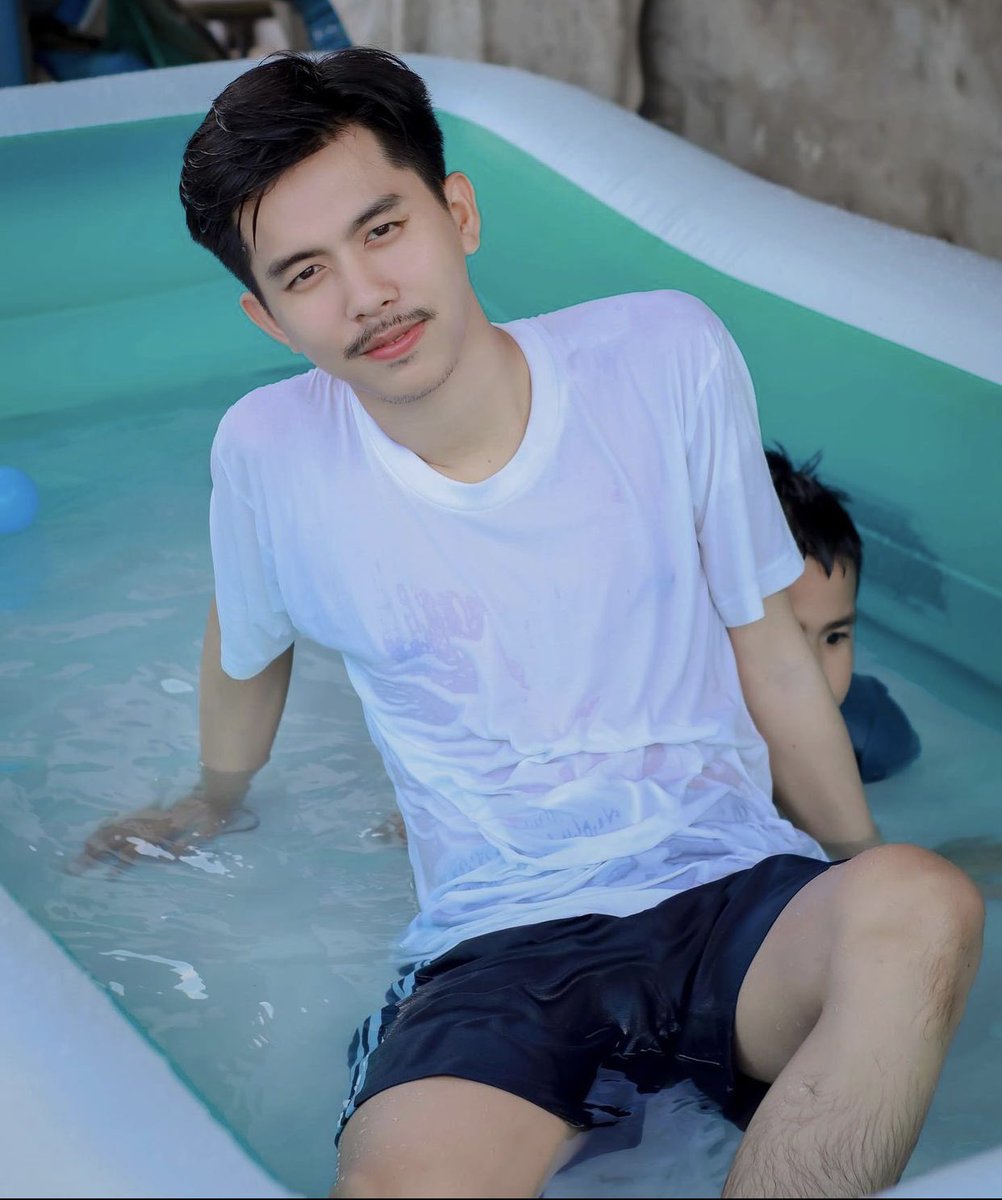 លិបៗចឹងគិតមិចដែរ!។