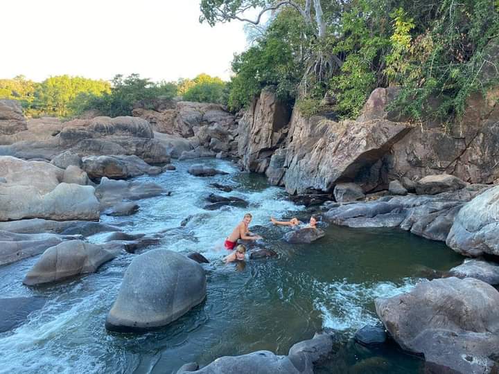 Lembani Travels on X: "Chongwe Falls at its finest right now. #LowerZambezi  https://t.co/xrchj2RBKc" / X