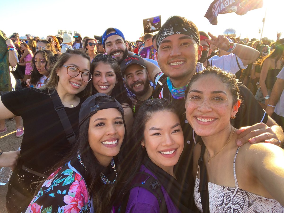 Nousette_'s tweet image. An experience like no other! 🔥🍍#UBBIDUBBI2021 #ubbidubbi