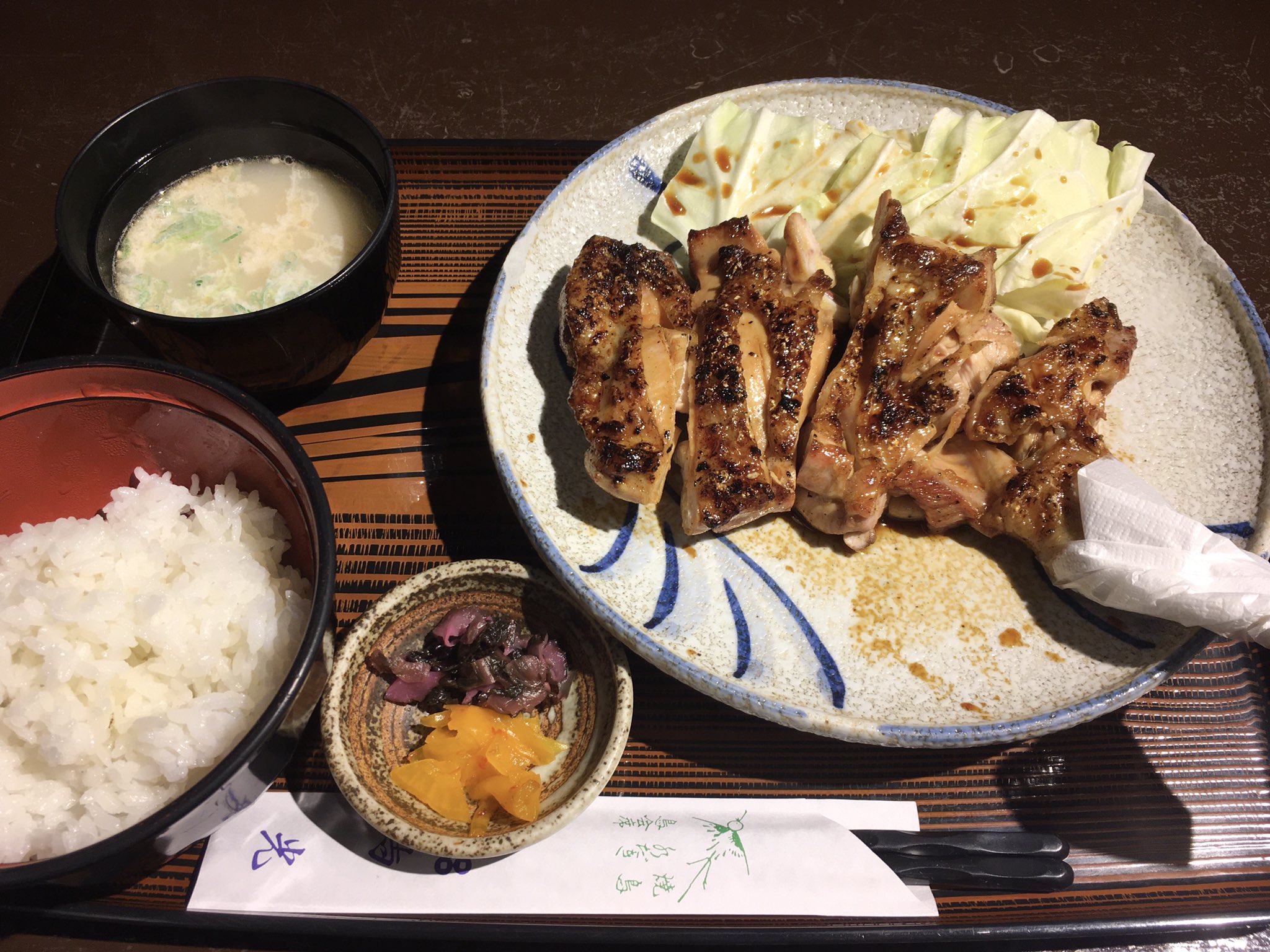 美味っ 尼崎編集部 Auf Twitter 今日のランチは 阪神尼崎駅 阪神神戸線 にある 鳥光 尼崎店 さんにて もも焼定食 1 550円 本当は手羽定食を食べる予定が売切れ 豪華になっちゃった 凄く美味しかったです 鳥光 鳥光尼崎店 阪神 阪神尼崎 阪神尼崎