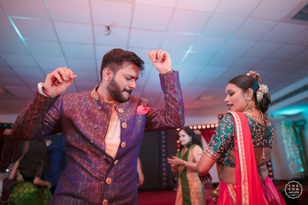 VarunaJithesh's tweet image. Red teal lehenga by Varuna Jithesh 
#varunajithesh #weddinglehenga #lehenga #hyderabadlehenga #hyderabadwedding