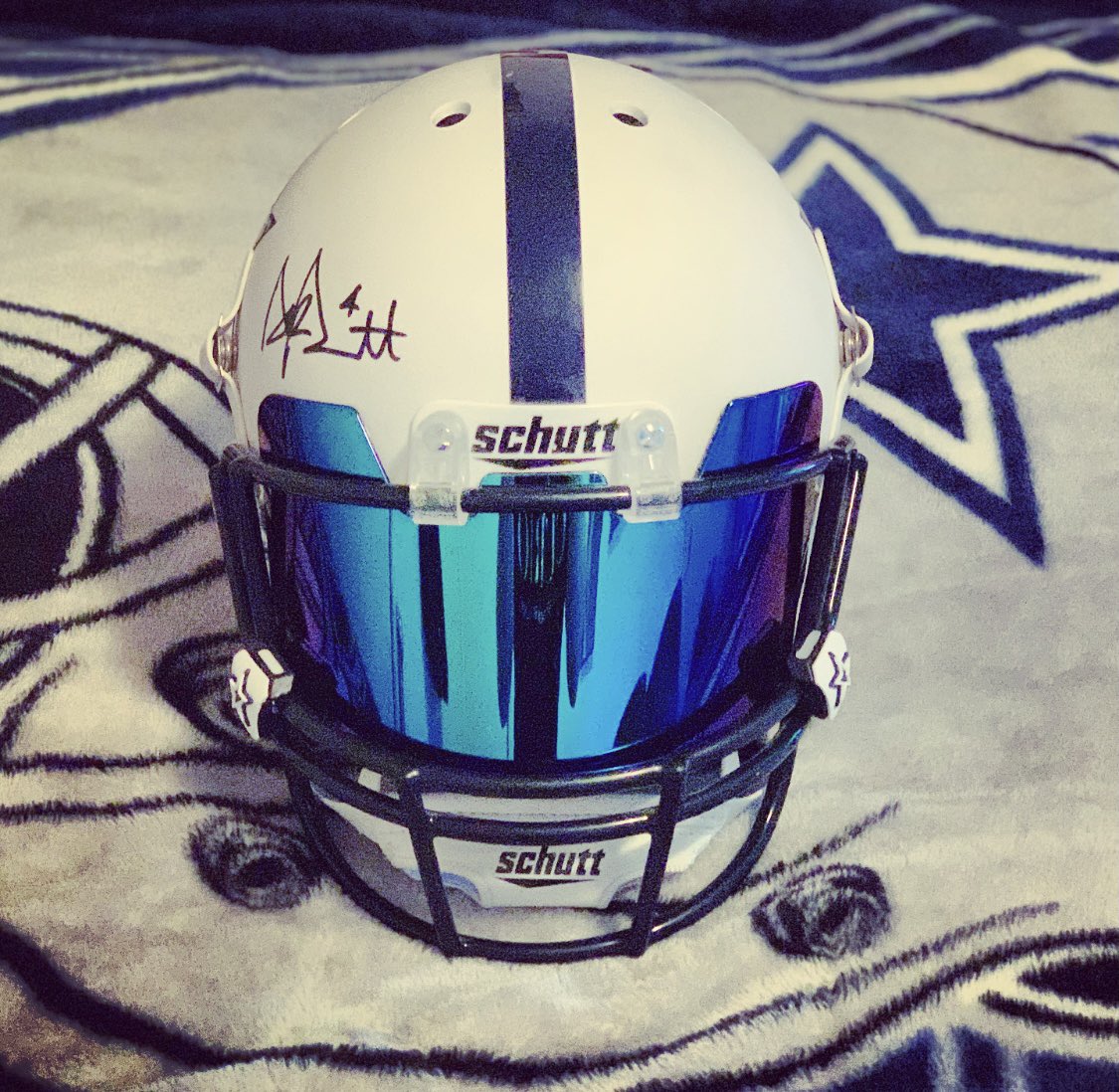 LongSleeveZeke's tweet image. Dak ‘Thats My Quarterback’ Prescott ✭ #NewestAddition #CowboysNation ✭