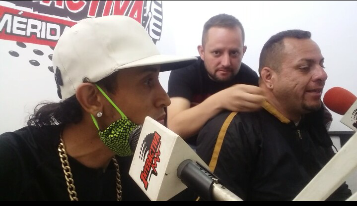 YailElInminente's tweet photo. https://t.co/iUIPsrRGuT
🔝🔝🔝🔝🔝🔝🔝🔝🔝🔝🔝🔝
Entrevista Exclusiva en Interactiva 95.7fm 📻📡🎶🔥 con Johandaniel Perez Marquez y Carlos Eduardo Landaeta Sanchez  🎤🎥🌎 Agradecido por esa recepcion musical ante mi persona apoyando al talento nacional venezolano https://t.co/x7sr2bzTjv