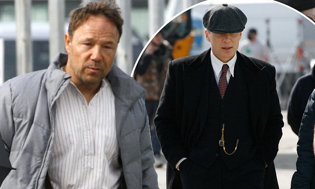 NEWS.  Actor Stephen Graham, finally teams, up with peaky blinders, seen on set ith Cillian Murphy. pics. Activate digital  @ActivateDgtl   @DailyMailCeleb @dailymail @ThePeakyBlinder  @PeakyS6Updates @BBC #PeakyBlinders #cillianmurphy #davethepap #bbcdrama #stephengraham
