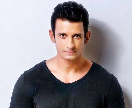 CineRanker's tweet image. #BRUpdate
An Exceptional Bunch of Birthdays Today

Extremely Affable @TheSharmanJoshi

Focused &amp;amp; Strongly Opinionated Filmmaker @nikkhiladvani

And the drop-dead Gorgeous &amp;amp; Talented  @Samanthaprabhu2

Wishing them all Good Health &amp;amp; Success

#Samantha #SharmanJoshi #NikkhilAdvani