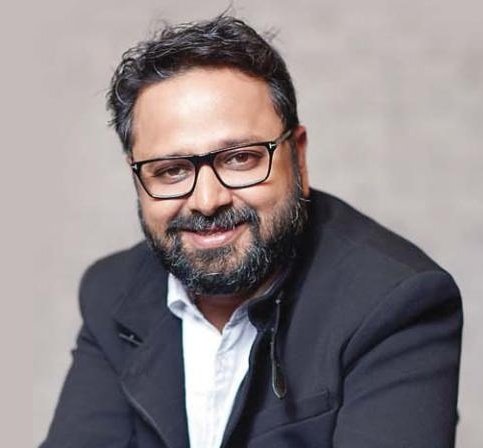 CineRanker's tweet image. #BRUpdate
An Exceptional Bunch of Birthdays Today

Extremely Affable @TheSharmanJoshi

Focused &amp;amp; Strongly Opinionated Filmmaker @nikkhiladvani

And the drop-dead Gorgeous &amp;amp; Talented  @Samanthaprabhu2

Wishing them all Good Health &amp;amp; Success

#Samantha #SharmanJoshi #NikkhilAdvani