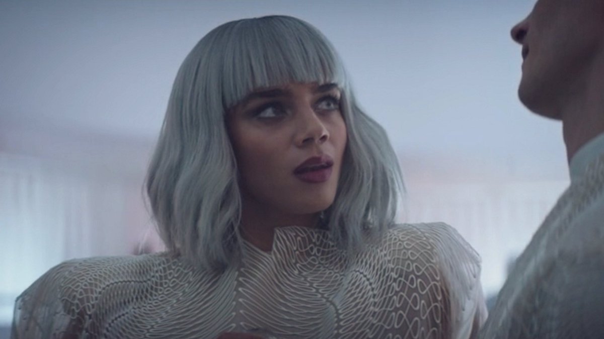 чудно новый