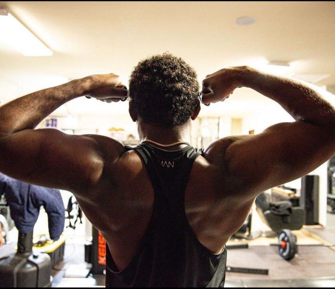 GuyBlogPodcast's tweet image. Jon Jones and the #UFC aren't seeing eye to eye... again. Let's talk about the biggest rivalry in #MMA and why it may stop us from witnessing the biggest HW MMA matchup to make. #mmanews #ufcnews #jonjones #bonesJones #podcast #listen #download #subscr...
bit.ly/3wC5Egs