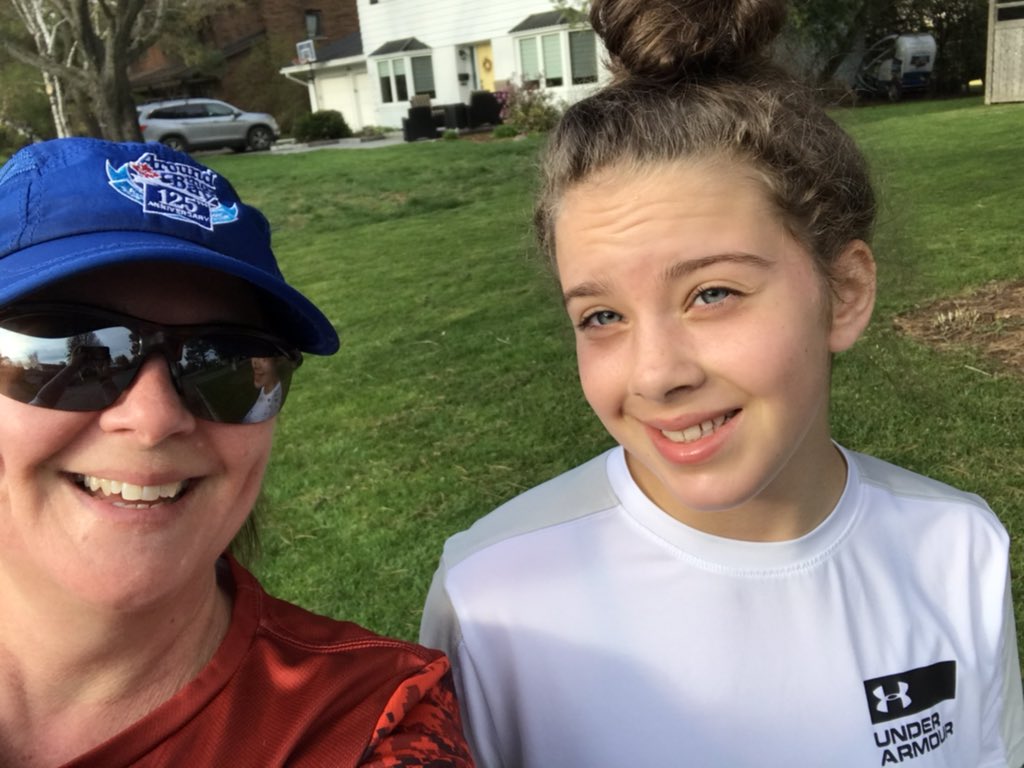 melhaskins's tweet photo. Perfect start to a day with my girl.
It’s not Barrington Bay but it will have to do for now.
#MelsHalfPlan #HalfMarathonTraining #SeaMeRun @SeaMeRunNS https://t.co/AlBuzUBsWl