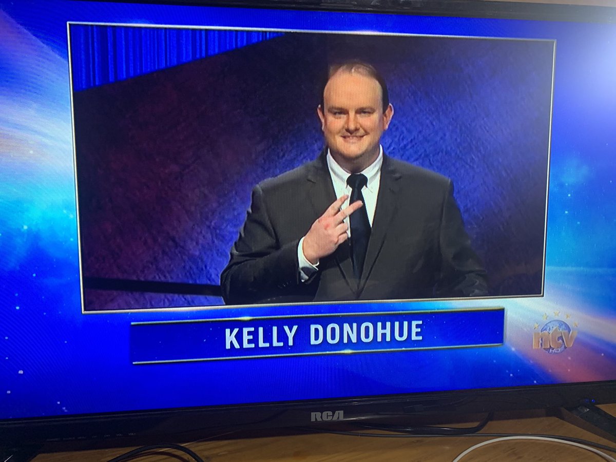 Patrick81678's tweet image. To all the dumbass Twitter users who listen to @andersoncooper,

NO! Kelly Donohue DID NOT flash a white power ok signal. He was showing everyone that he was a 3 day returning champion like he did in these other pictures when he won. Stop seeing racism everywhere you go, you nuts