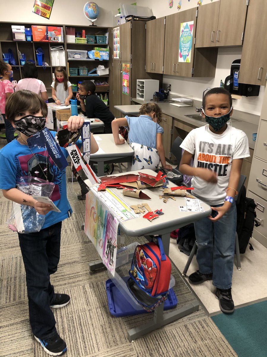 msullivan406's tweet photo. 2nd grade is learning about being a producer and consumer, spending and saving, choices we make with our money,etc with our economics fair (marketplace)! Putting our learning into real life application!! @FurrElem        #authenticlearning https://t.co/xaukAQhACx