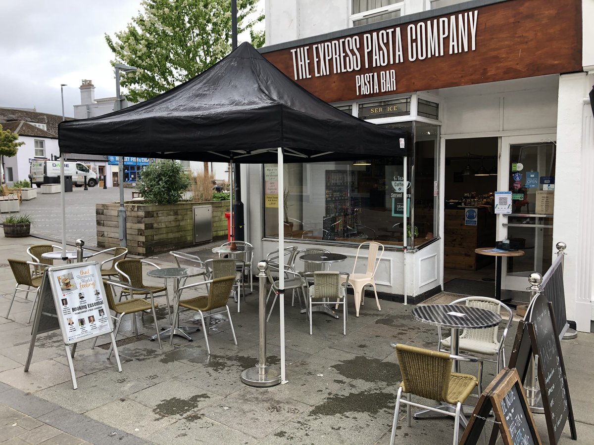 Expresspastaco's tweet photo. We’re ready for the rain today. The gazebo is up to keep a few of our tables dry. 

Our full menu is available all day. Pop in and give us a try. https://t.co/BIeg4J5oo1