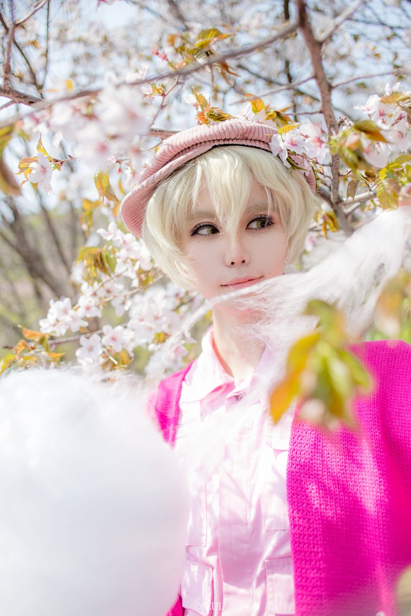 Engine_cos's tweet photo. 컨셉촬영
-BTS - 작은 것들을 위한 시-

Photo by. 슬님🌸 @seul_jubi 

모든 게 궁금해 How’s your day🌸
뭐가 널 행복하게 하는지🌸

#conceptphoto
#protait #작은시 #솜사탕 https://t.co/HXf8RsQKu5