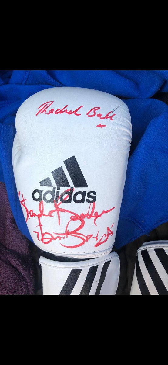 Thanks to you both for signing a glove for one of our female boxers at our gym. Another One gone up on our wall of champions, thanks ladies, all the best
<a href="/EbanieBridges/">Blonde Bomber 🥊💁🏼‍♀️</a>
<a href="/Rachel_Ball_/">Rachel Ball</a>