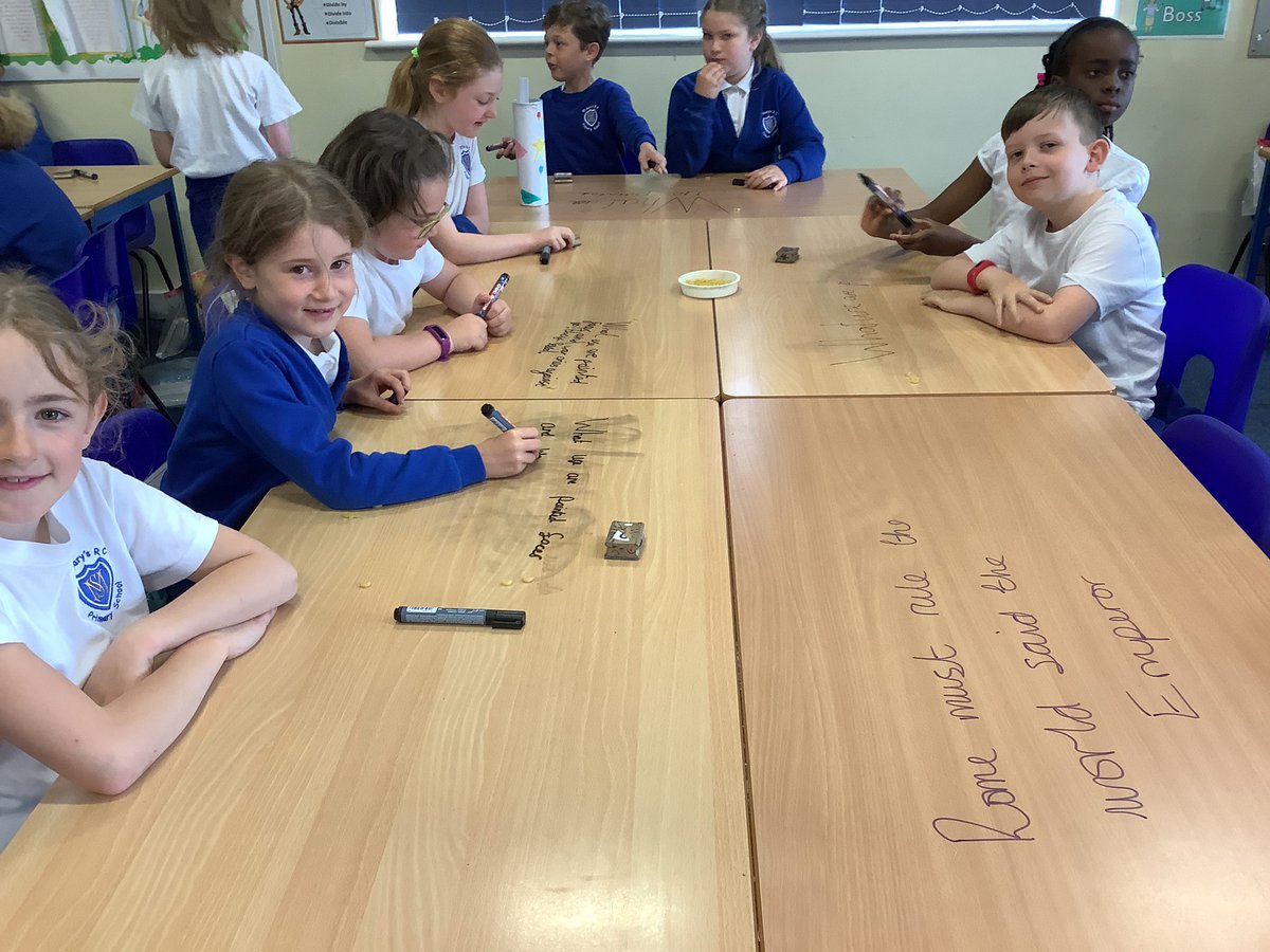 StMarysSchoolRC's tweet image. J1 had a fantastic English lesson today on correct use of inverted commas to show speech! We used our desks to write on and Macaroni for the speech marks 😂😂
#invertedcommas 
#speechmarks