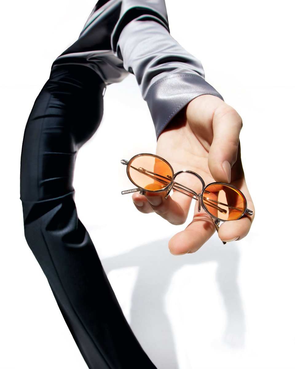 _GentleMonster_'s tweet photo. [NANO COLLECTION]
Gentle Monster presents ‘Nano Collection’, a collection of eyewear with microscopic frames that fit inside your pockets.
Discover NANO GF3 in three colorways with petite oval flip lens that open outwards.

#GentleMonster #NanoCollection #TheCircleOfLife https://t.co/OHddwaknn2