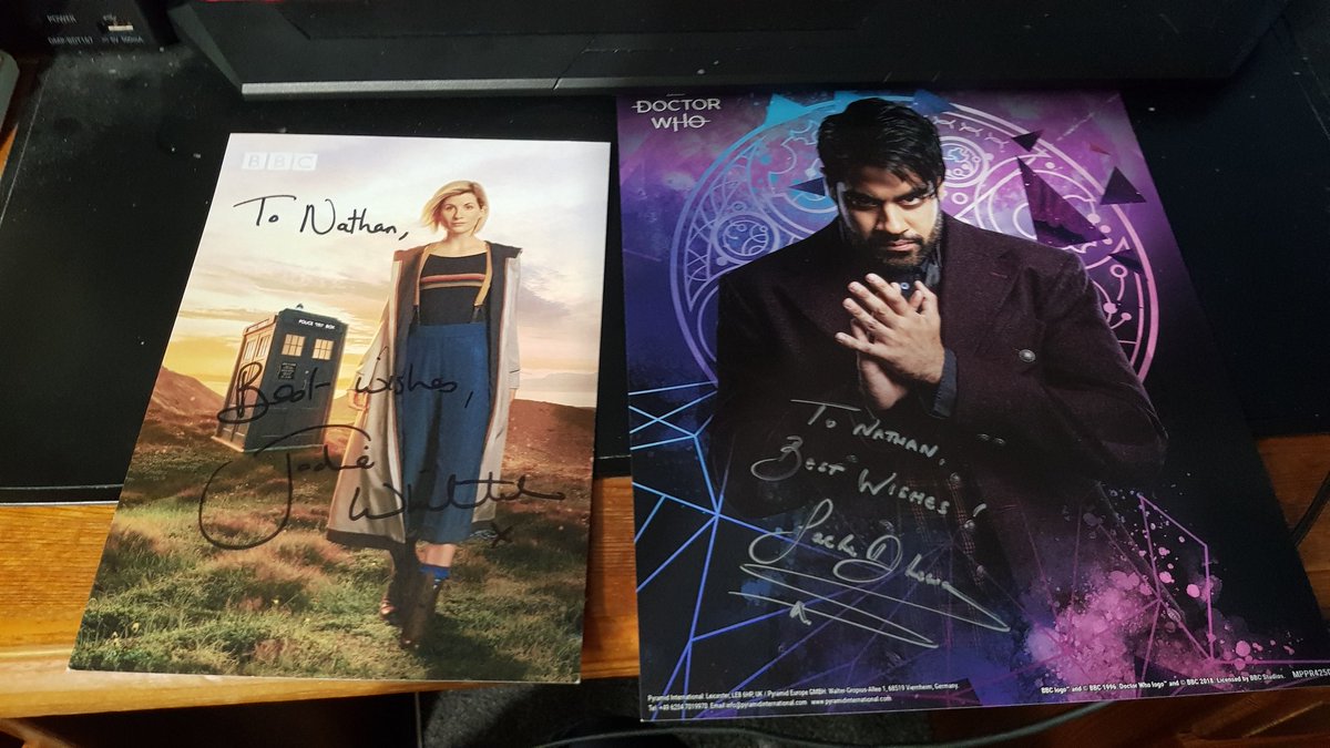 Thank you to <a href="/TimeMeddlers/">The Time Meddlers 🏳️‍🌈</a> for my <a href="/sacha_dhawan/">Sacha Dhawan</a> autograph. Very happy to add it alongside my Jodie one.