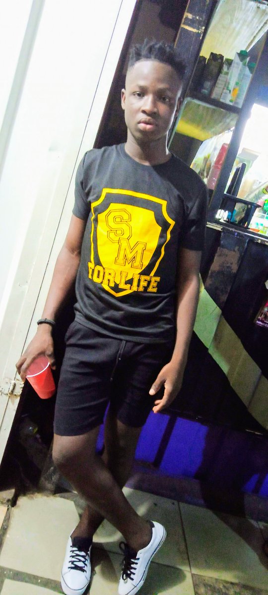 iamfilawan's tweet image. Happy birthday to Mi self 🎂🎂