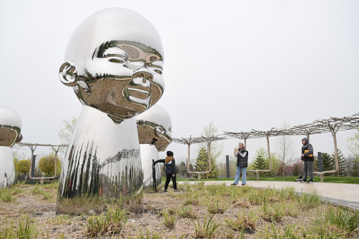 парк галицкого внутренний ребенок. парк галицкого в краснодаре новый арт объект. арт объекты парка галицкого. арт объекты парка галицкого. арт объекты в парке галицкого краснодар.