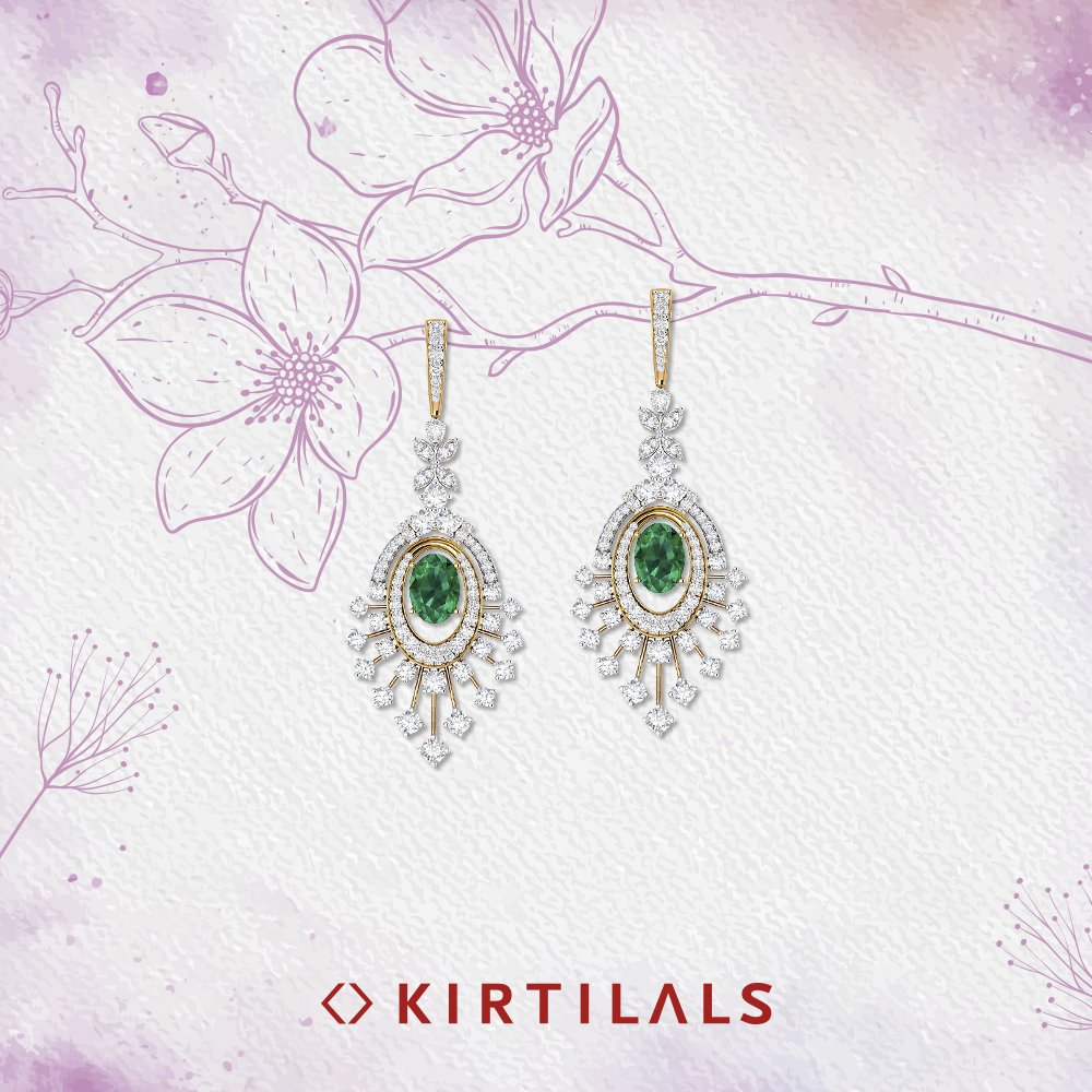 Bhoomika Displaying Kirtilals Diamond Jewellery - Jewellery Designs